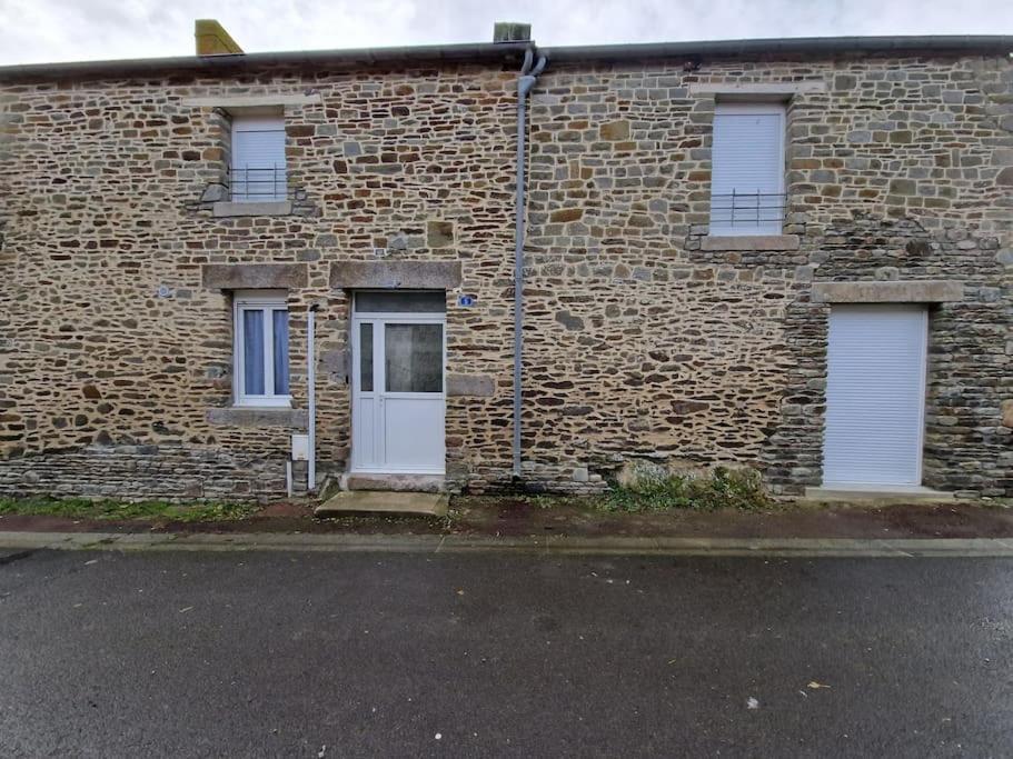 Gite A 1,9 Km Du Mont St Michel Beauvoir  Exterior photo