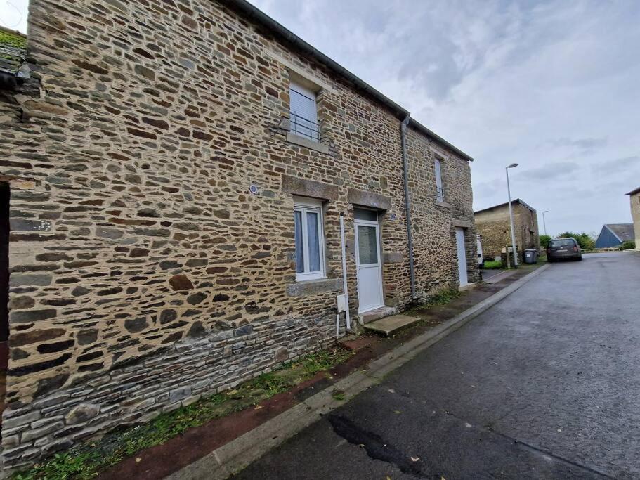 Gite A 1,9 Km Du Mont St Michel Beauvoir  Exterior photo
